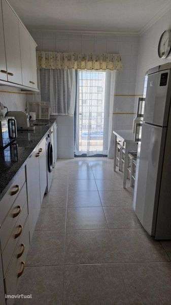 Apartamento T2, em Armação de Pera - Aluguer Temporário - Grande imagem: 4/12