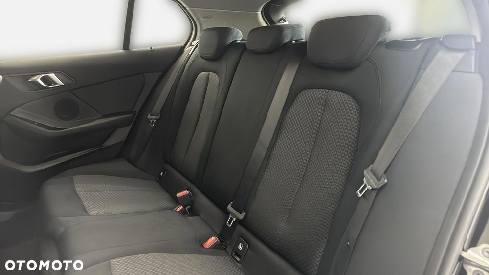 BMW Seria 1 118i Advantage - 17