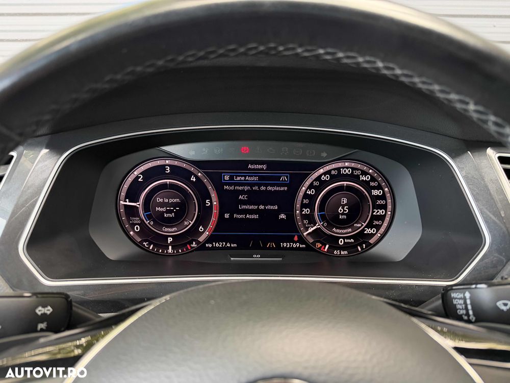 Volkswagen Tiguan 2.0 TDI SCR DSG R-Line - 17