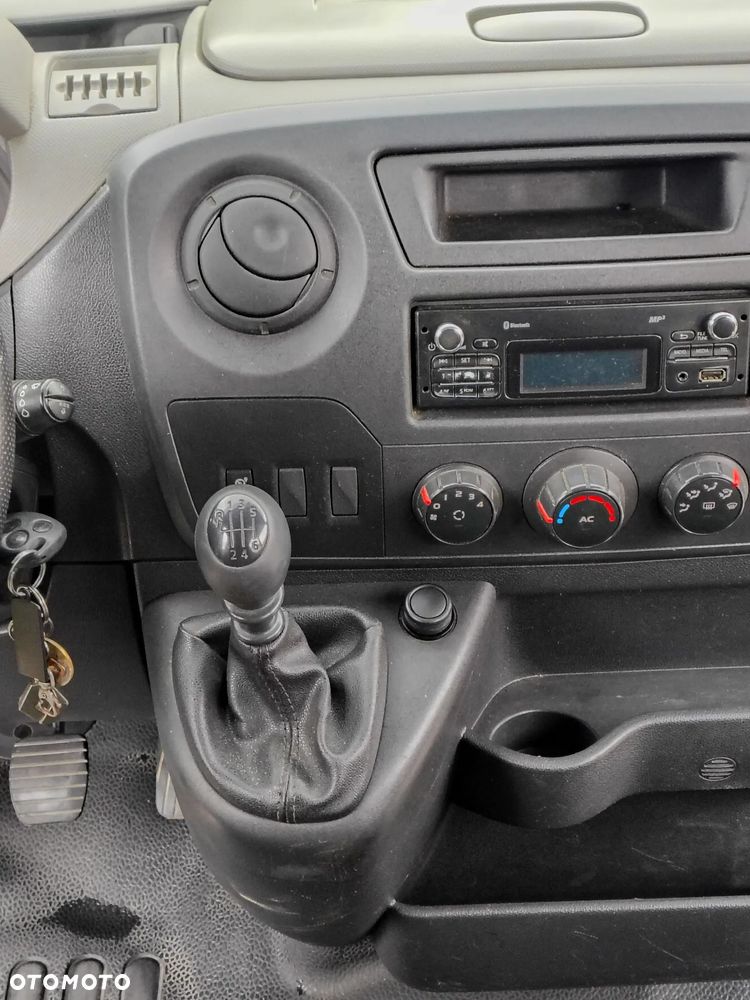 Renault Master - 9