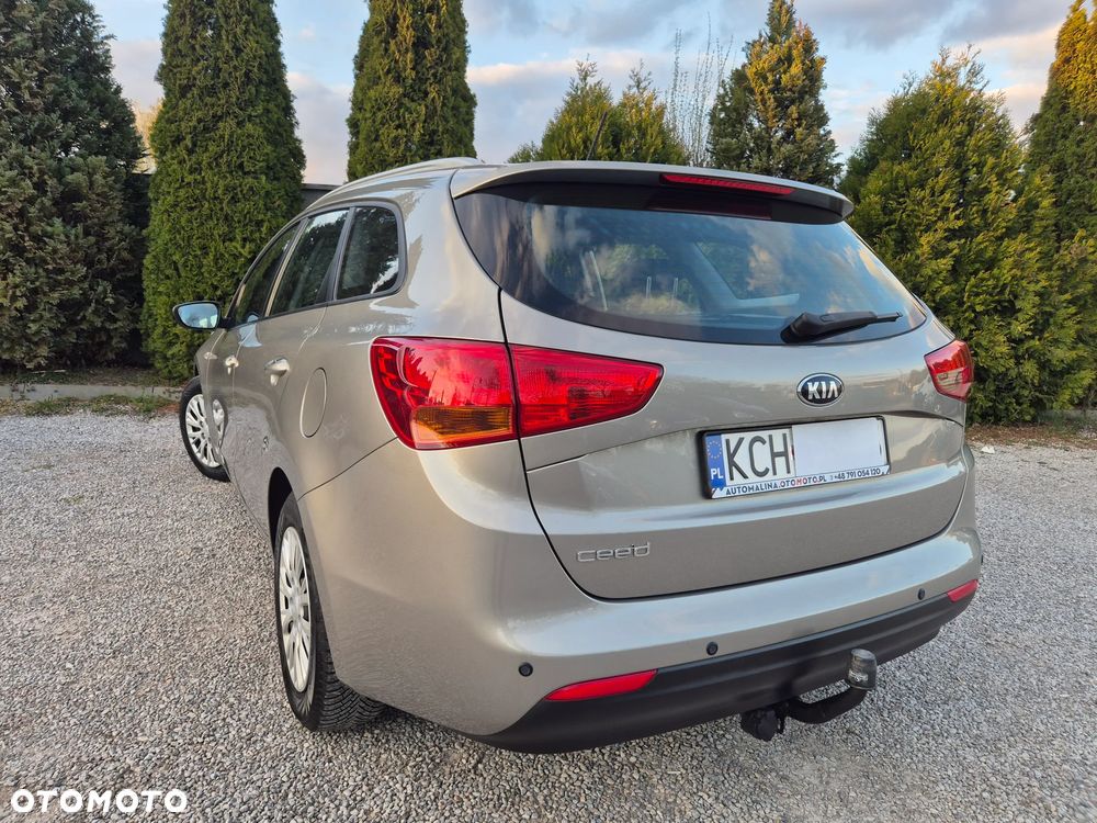 Kia Ceed 1.4 CVVT Edition 7 - 32