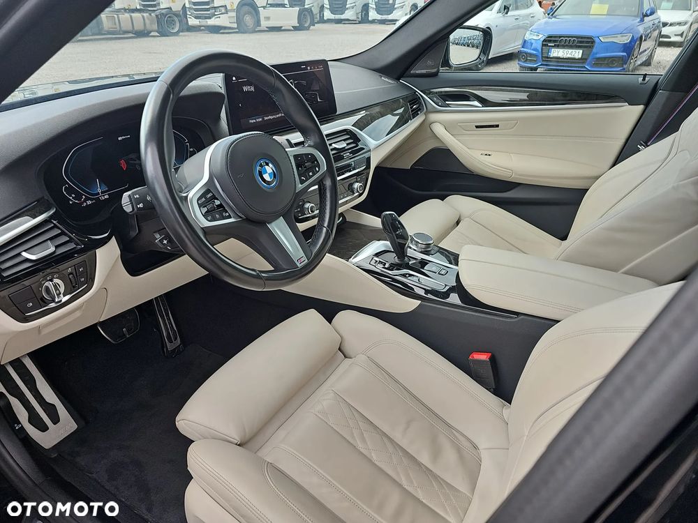 BMW Seria 5 - 10