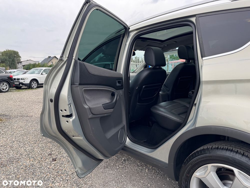 Ford Kuga 2.0 TDCi 4x4 Titanium - 18
