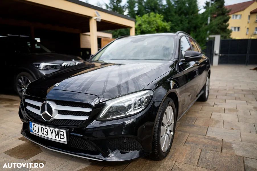 Mercedes-Benz C 220 d T 9G-TRONIC Avantgarde