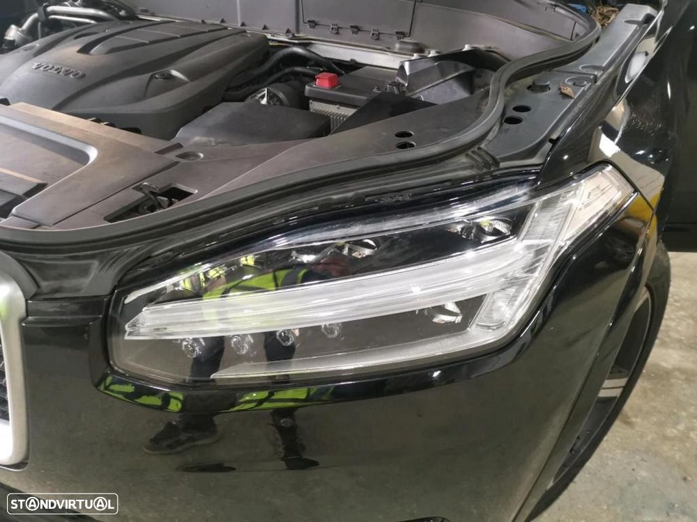 Volvo XC 90 2.0 D4 R-Design - 16