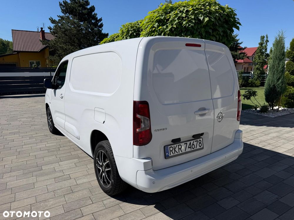 Opel COMBO - 3