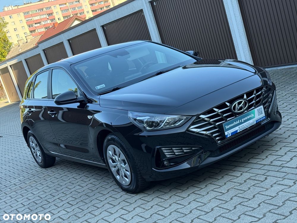 Hyundai i30 1.5 DPI Classic + - 29