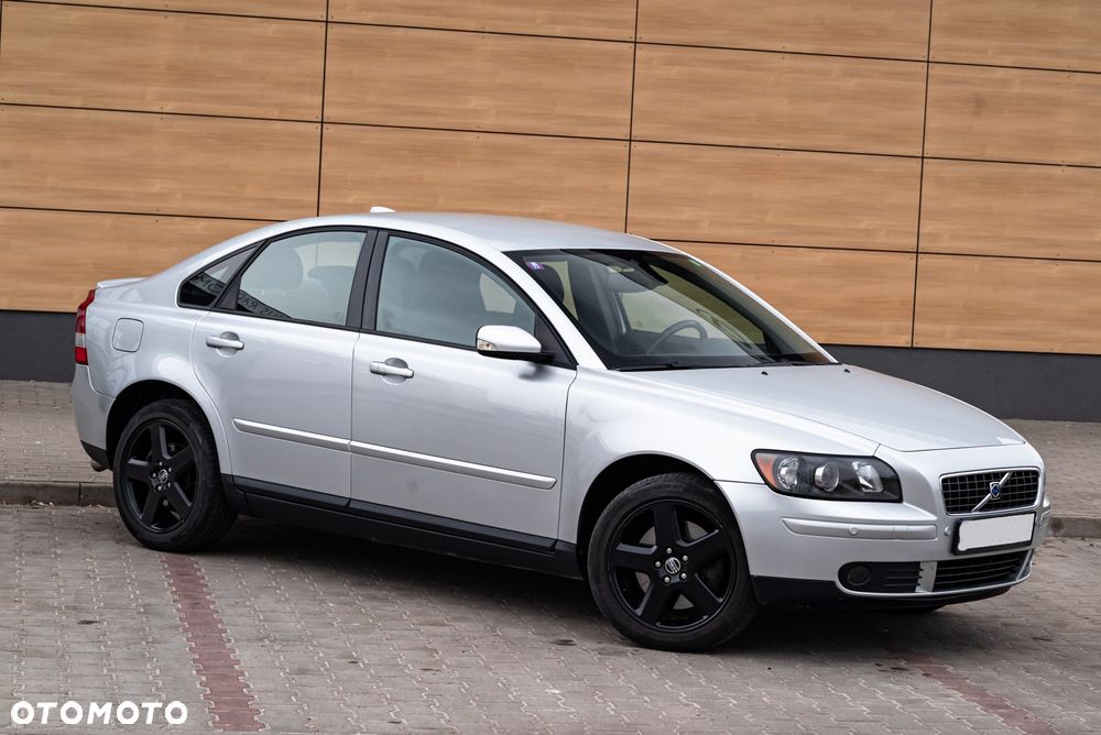 Volvo S40 T5 Momentum - 10