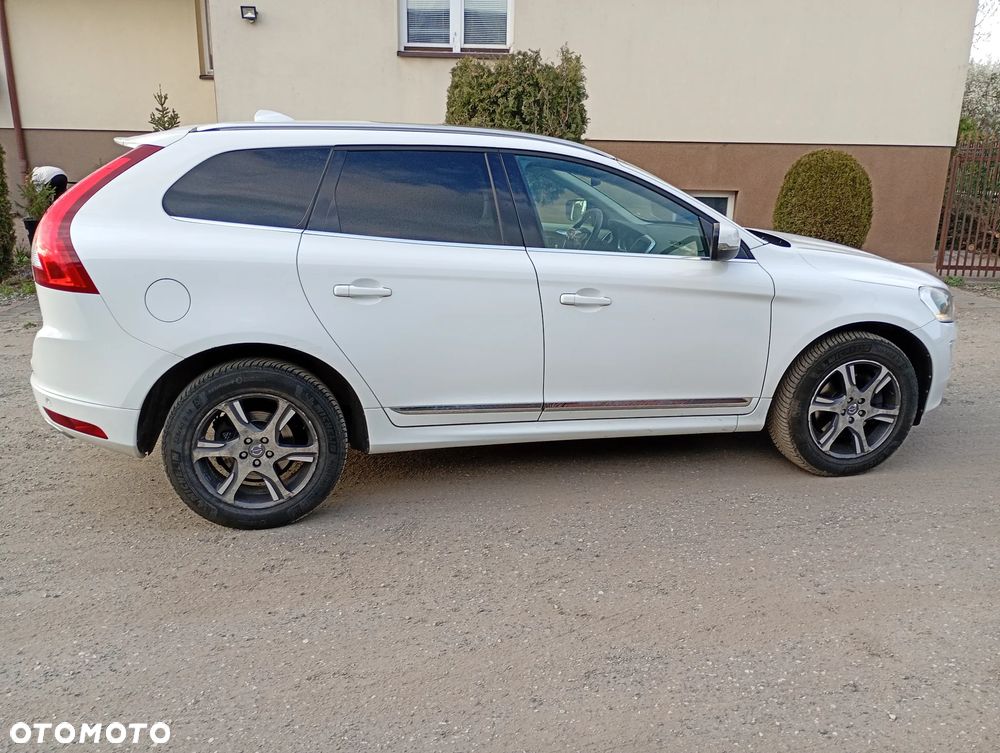 Volvo XC 60 2.4D AWD - 7