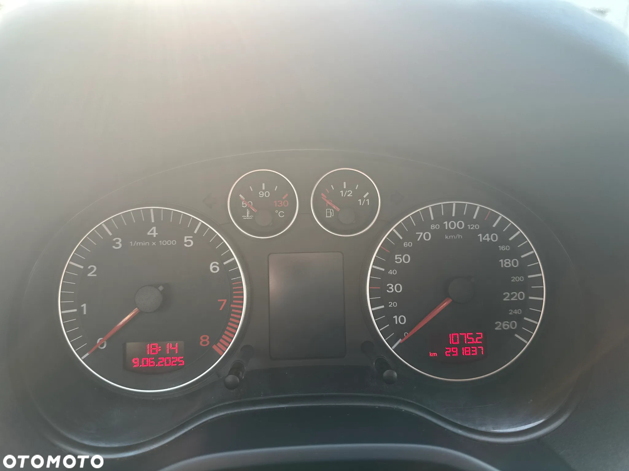 Audi A3 1.6 Ambiente - 16