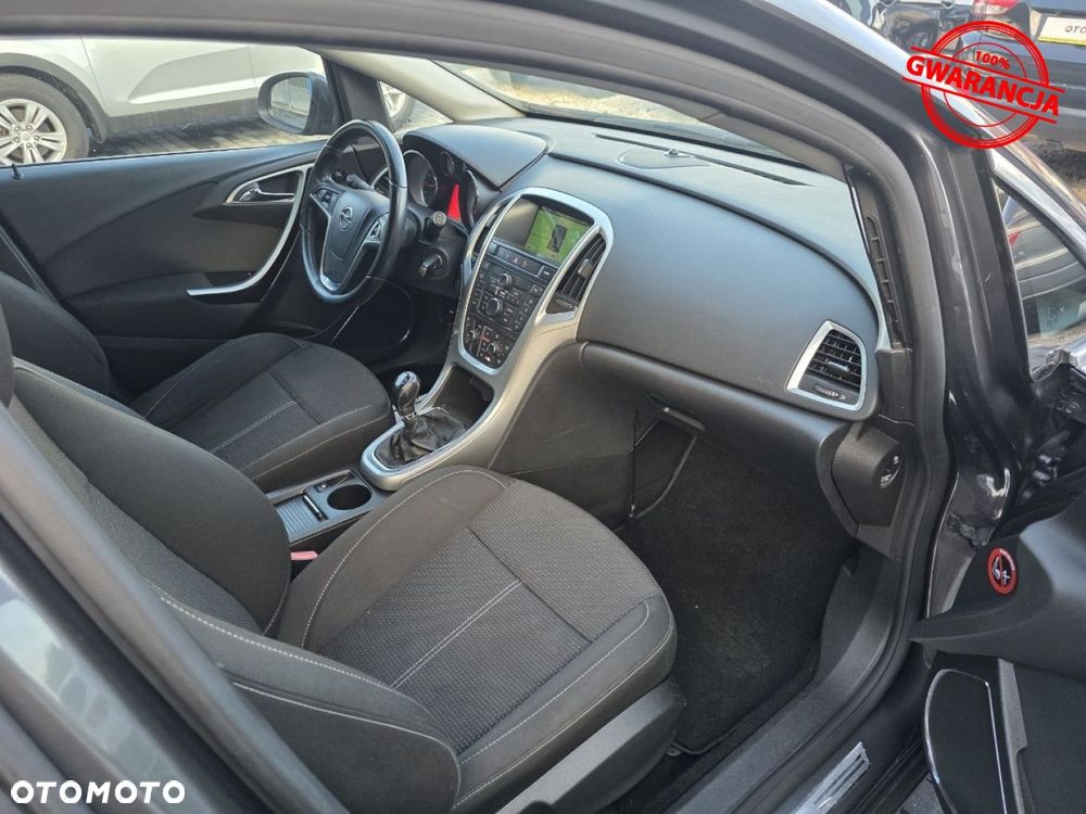 Opel Astra 1.4 Turbo Exklusiv - 24