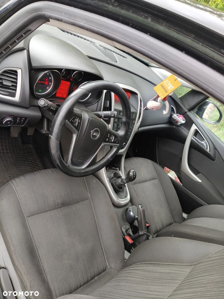 Opel Astra 1.6 Essentia - 3