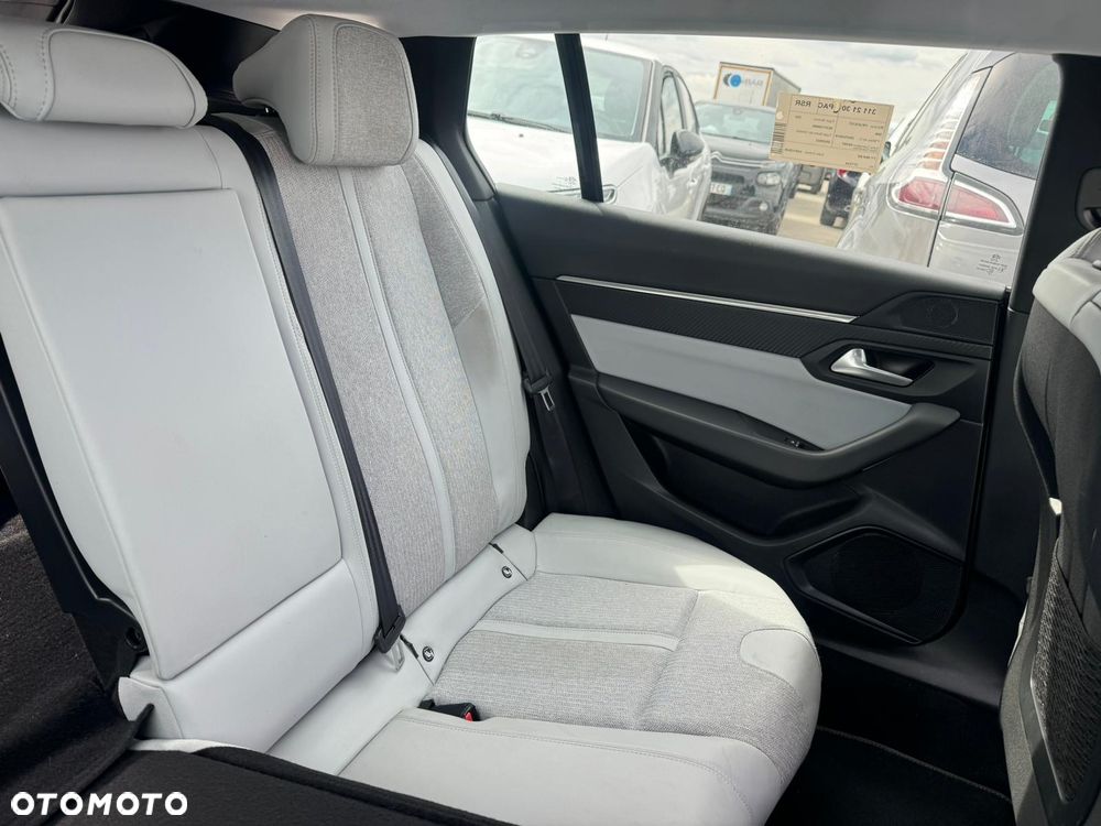 Peugeot 508 - 8