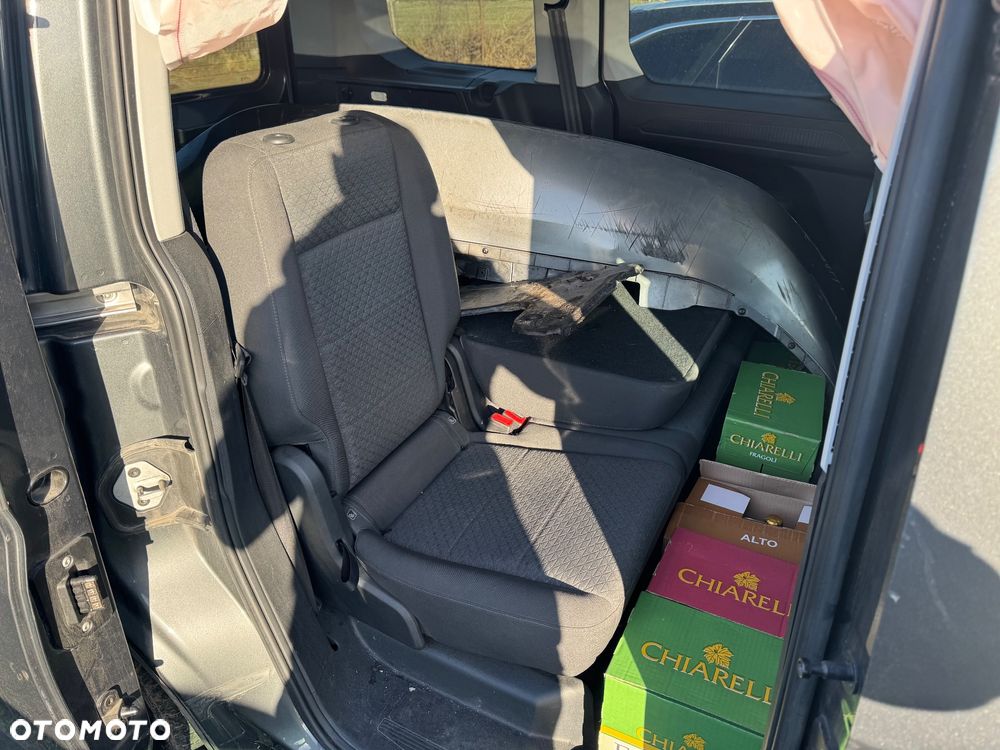 Ford Tourneo Connect 2.0 EcoBlue Allrad TITANIUM - 26