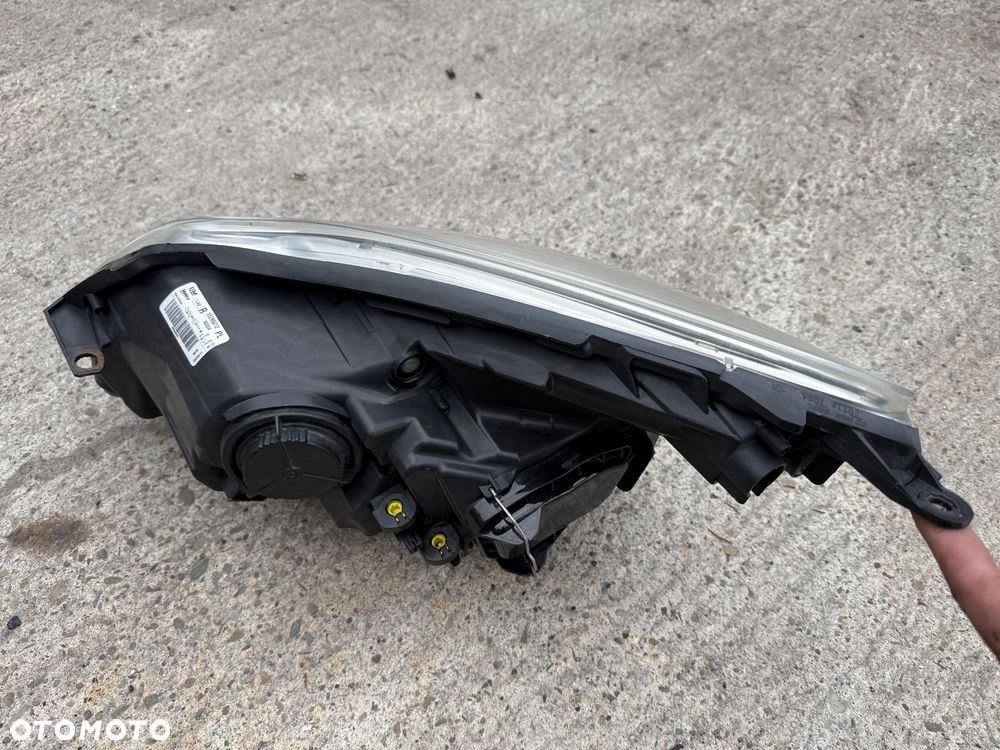 OPEL CORSA D po lifcie Reflektor lampa przednia prawa Lifting - 3
