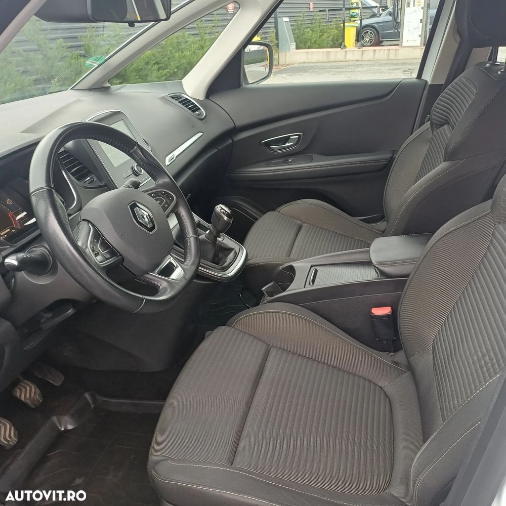 Renault Scenic ENERGY dCi 110 INTENS - 13