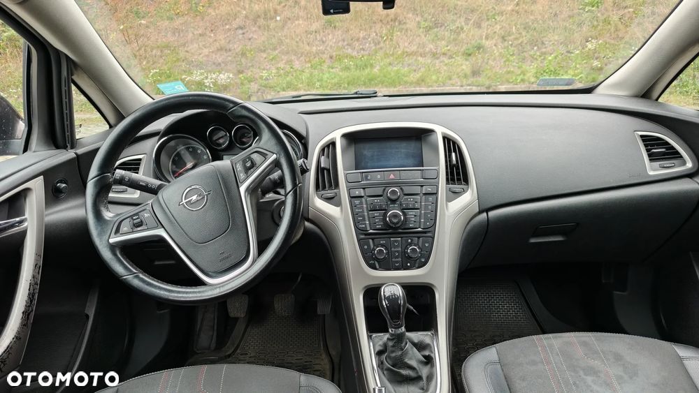 Opel Astra - 10