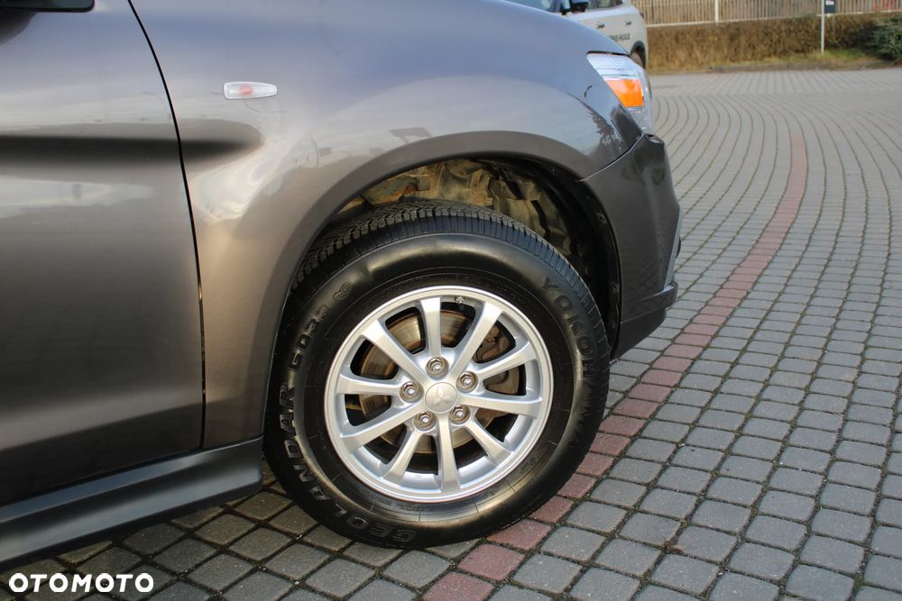 Mitsubishi ASX 1.6 Invite - 11