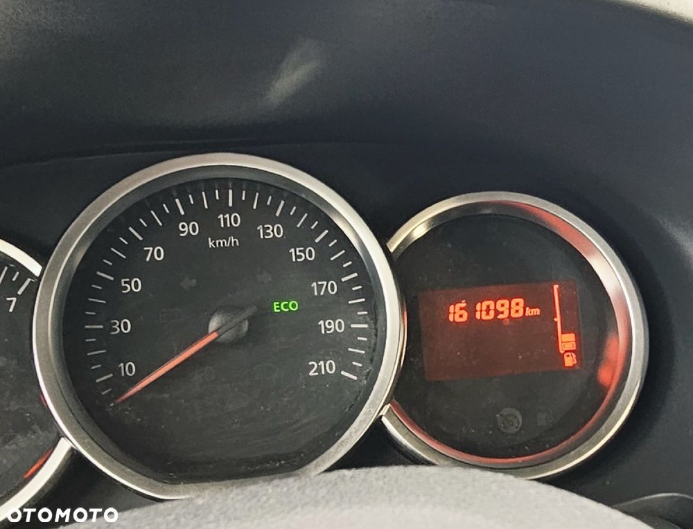 Dacia Lodgy TCe 115 Stepway - 36