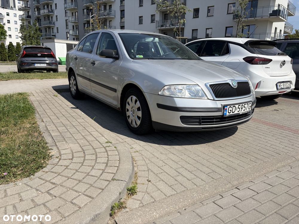 Skoda Octavia 1.6 Classic - 3