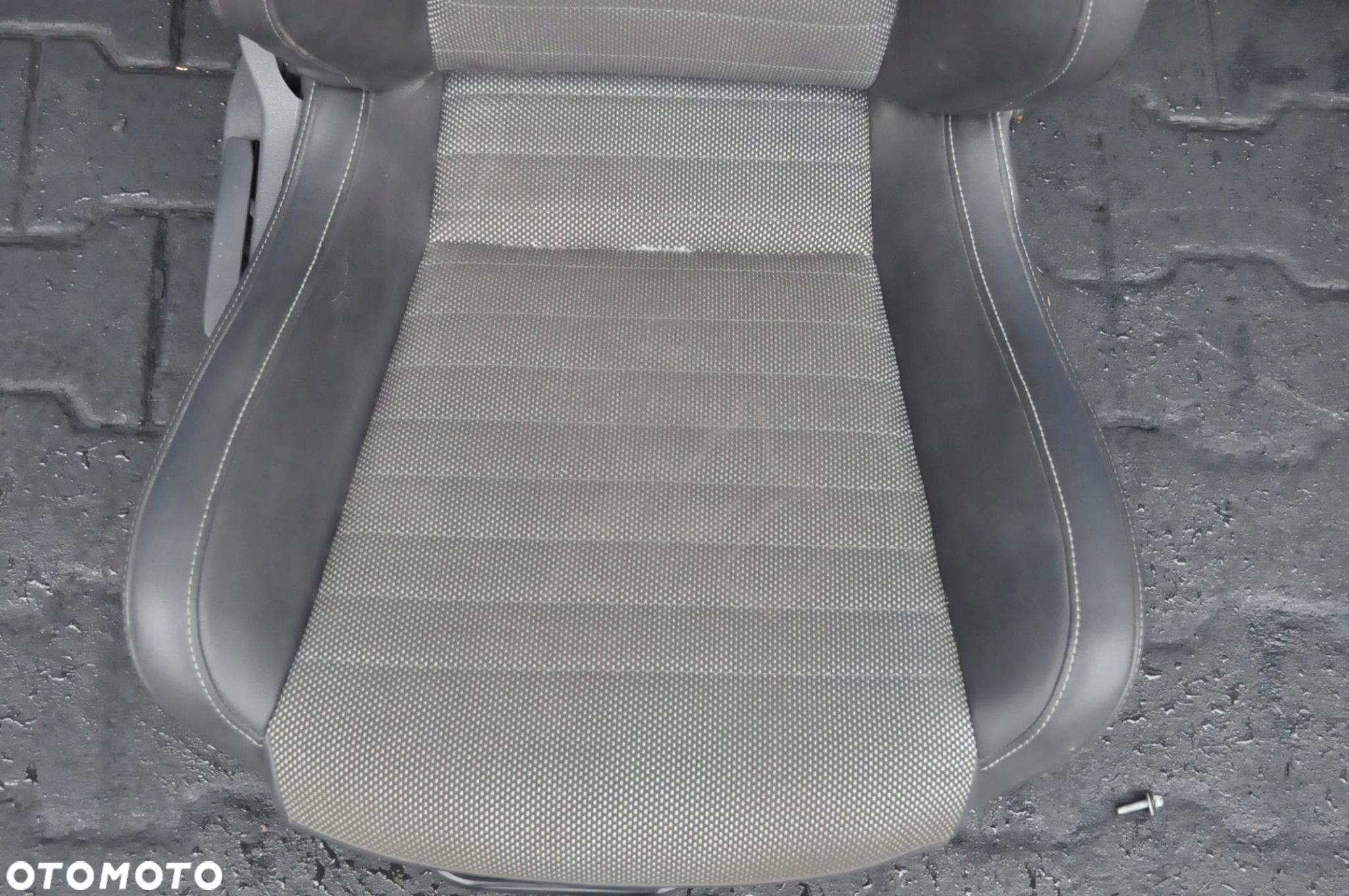 OPEL CORSA D VXR PRZEKŁADKA WNĘTRZA FOTELE KANAPA RECARO - 4