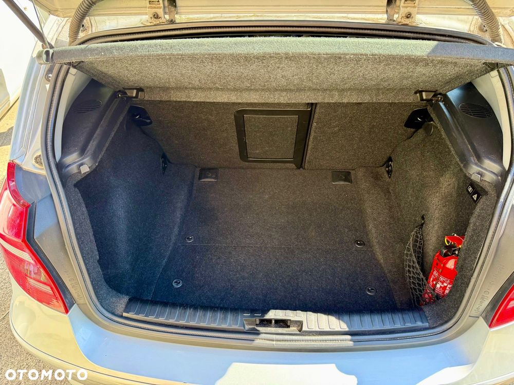 BMW Seria 1 118d DPF - 6