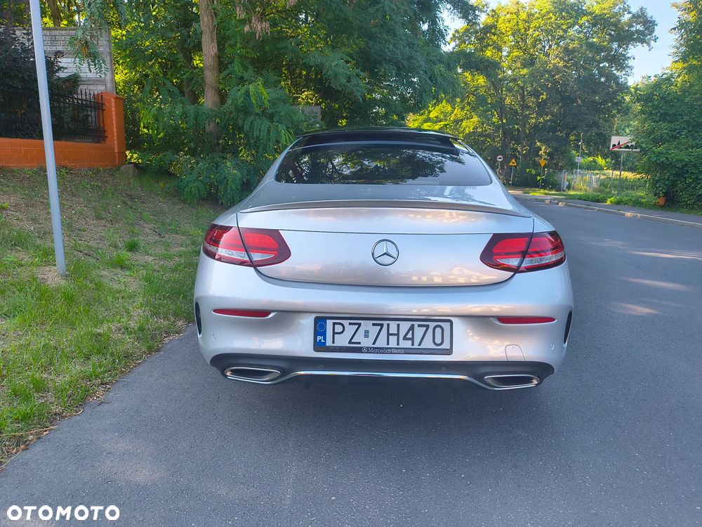 Mercedes-Benz Klasa C 300 7G-TRONIC AMG Line - 7