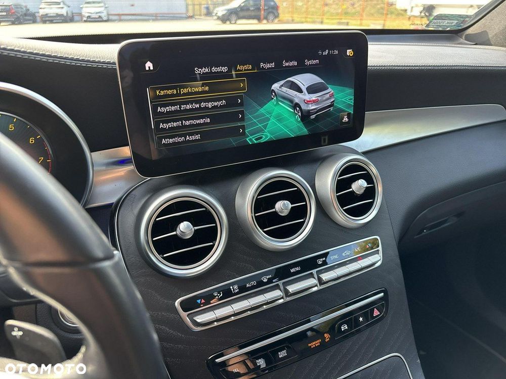 Mercedes-Benz GLC - 28