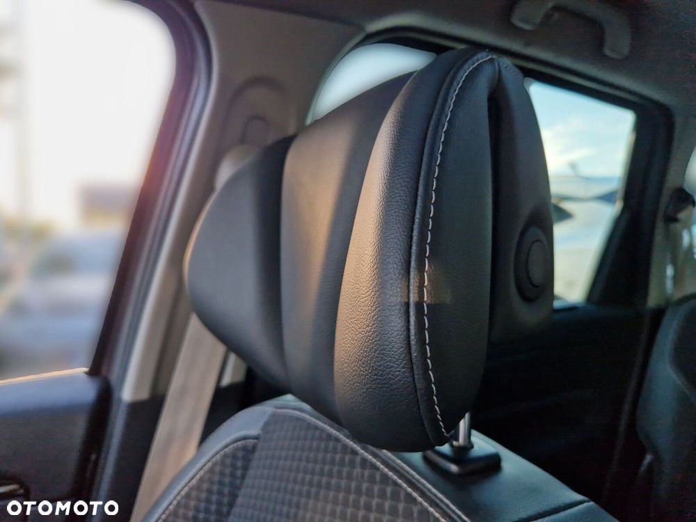Renault Grand Scenic - 26