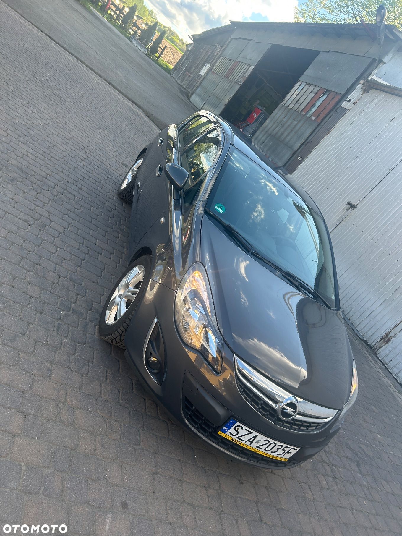 Opel Corsa - 1