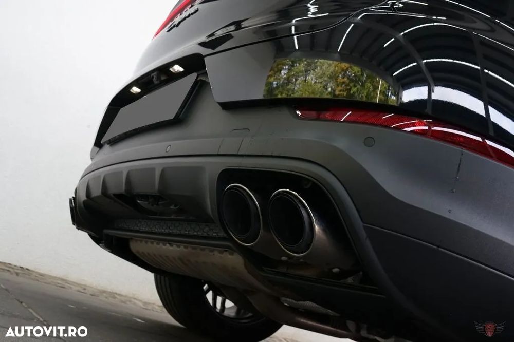 Porsche Cayenne Coupe E-Hybrid Tiptronic S - 17
