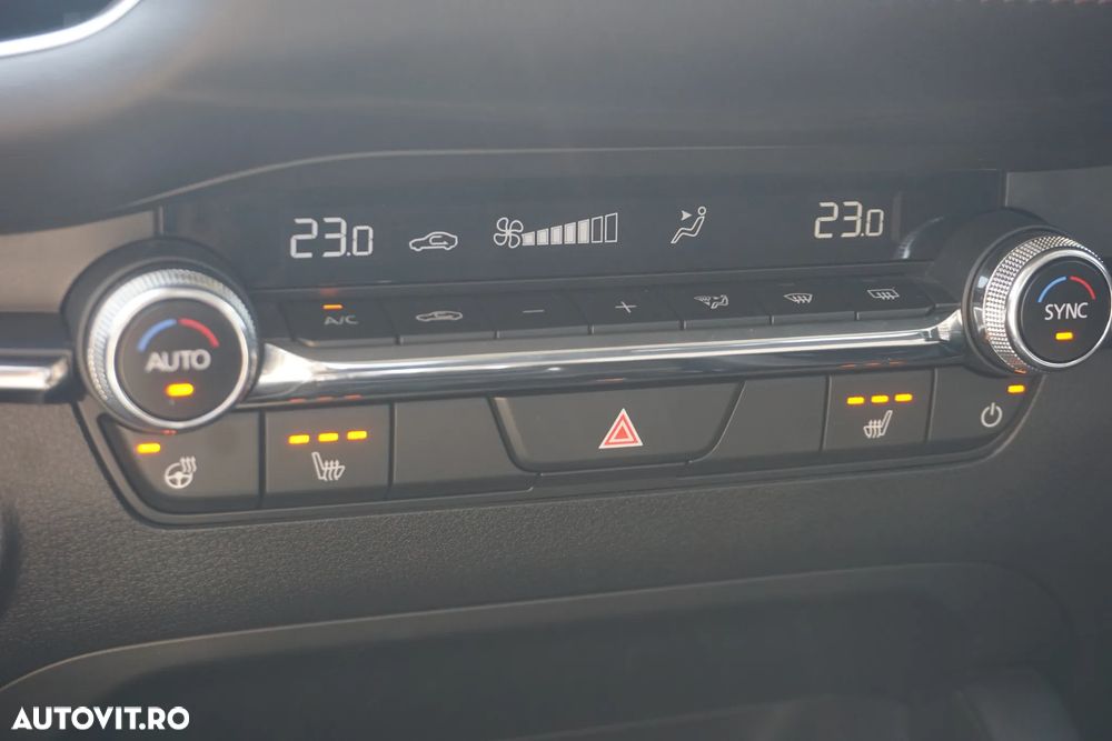 Mazda 3 e-Skyactiv X186 MHEV Center-Line - 13