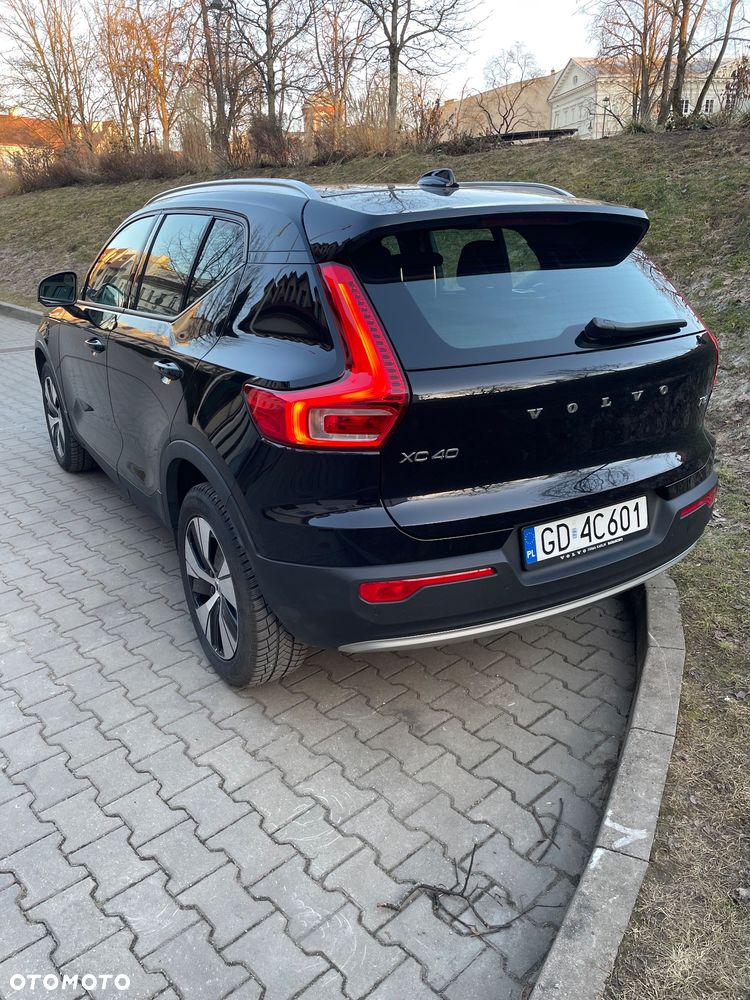 Volvo XC 40 T3 Momentum Pro - 5