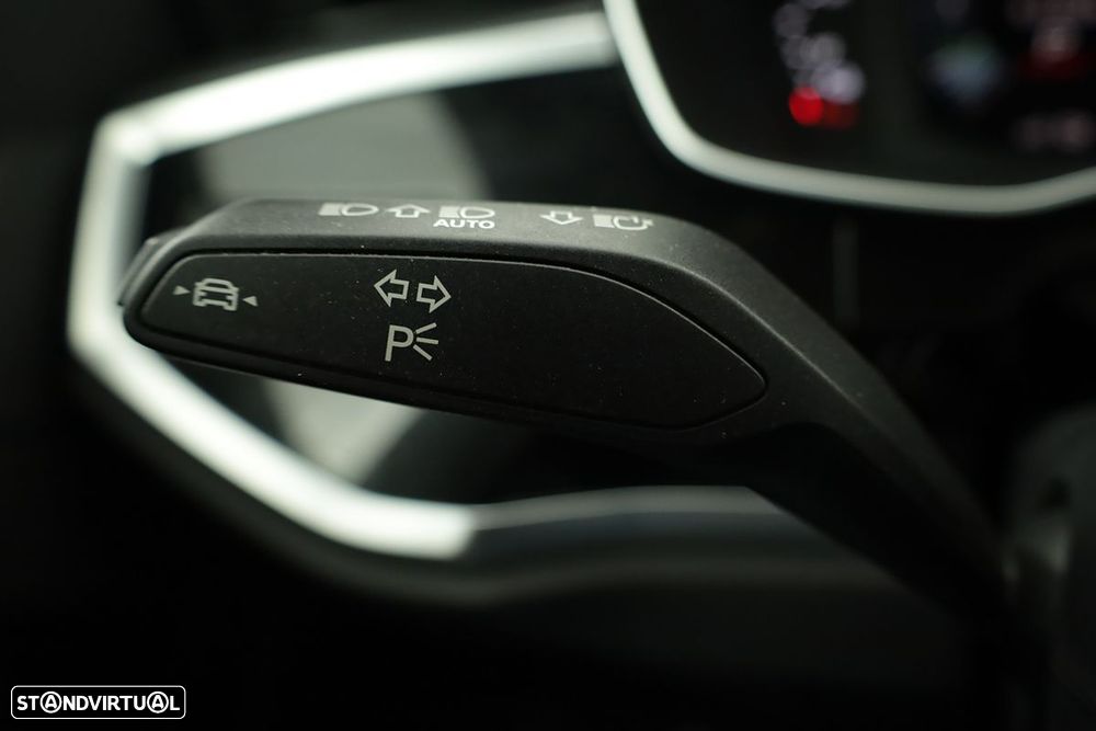 Audi Q3 Sportback 45 TFSIe S line S tronic - 17