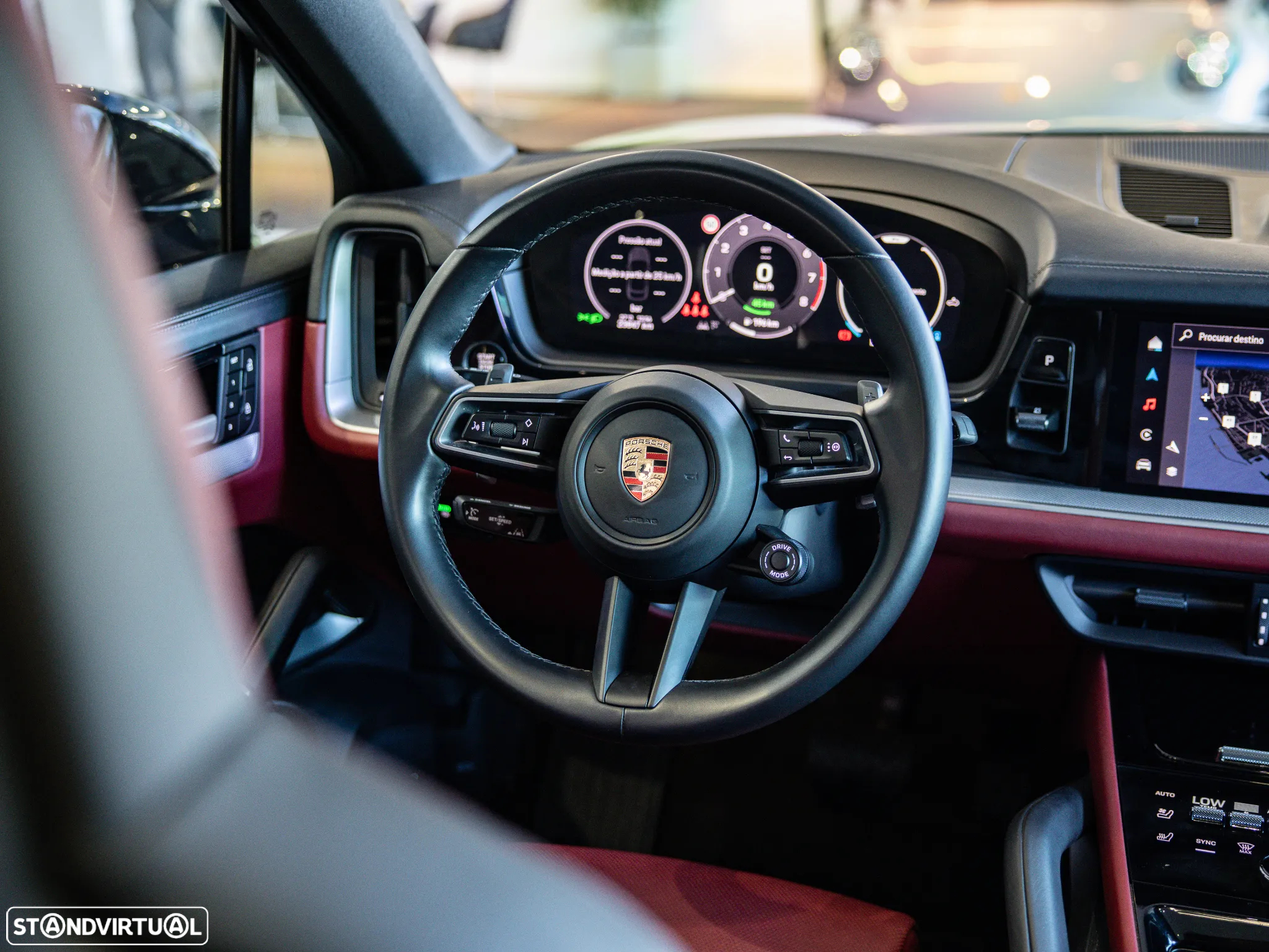 Porsche Cayenne Coupé E-Hybrid - 32