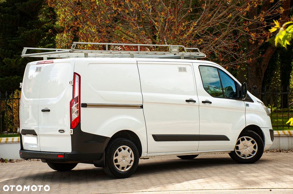 Ford Transit Custom - 22