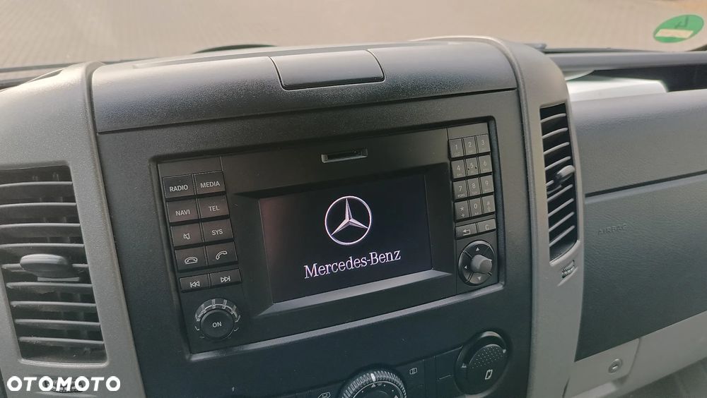 Mercedes-Benz Sprinter L2H2 Średniak 316 CDI 2.2 163KM - 18