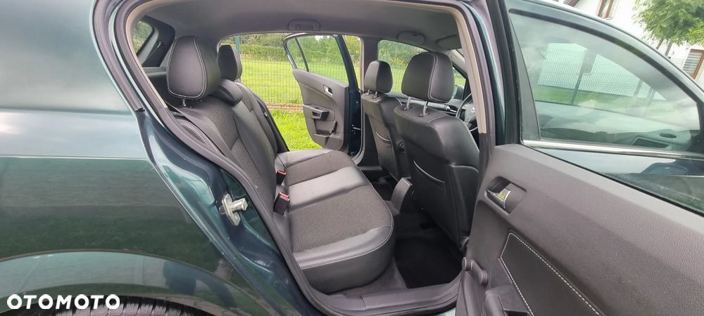 Opel Astra - 10