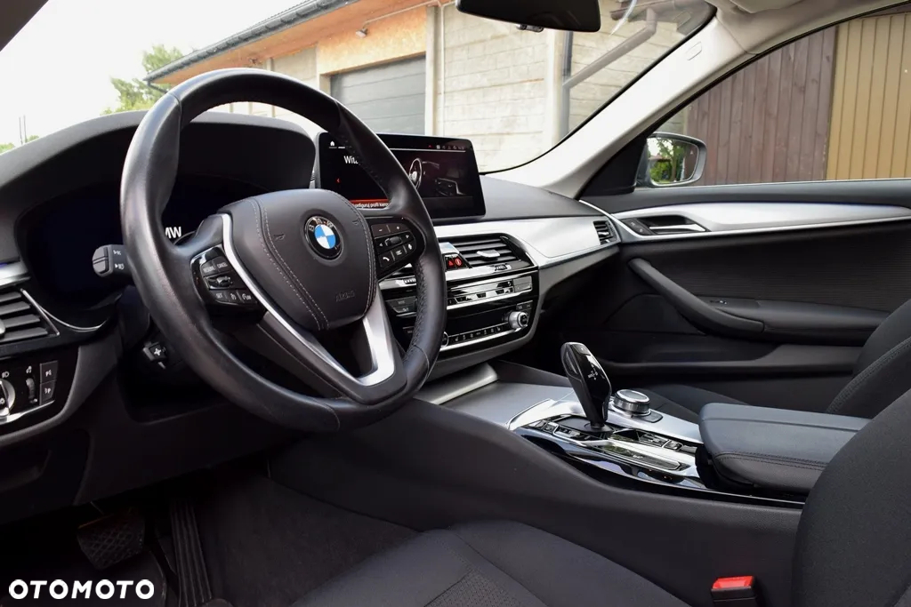 BMW Seria 5 - 15
