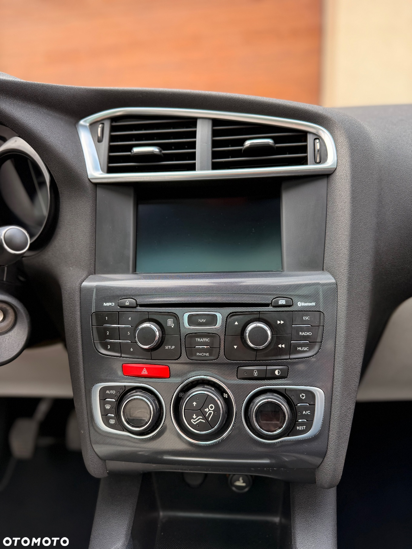 Citroën C4 2.0 HDi Exclusive - 16