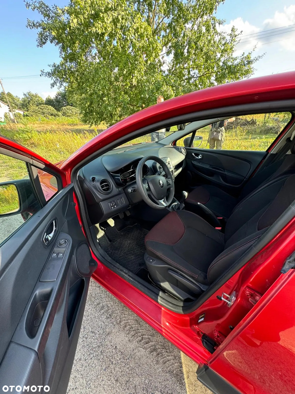 Renault Clio - 28