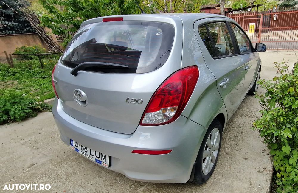 Hyundai i20 1.2 Comfort - 4