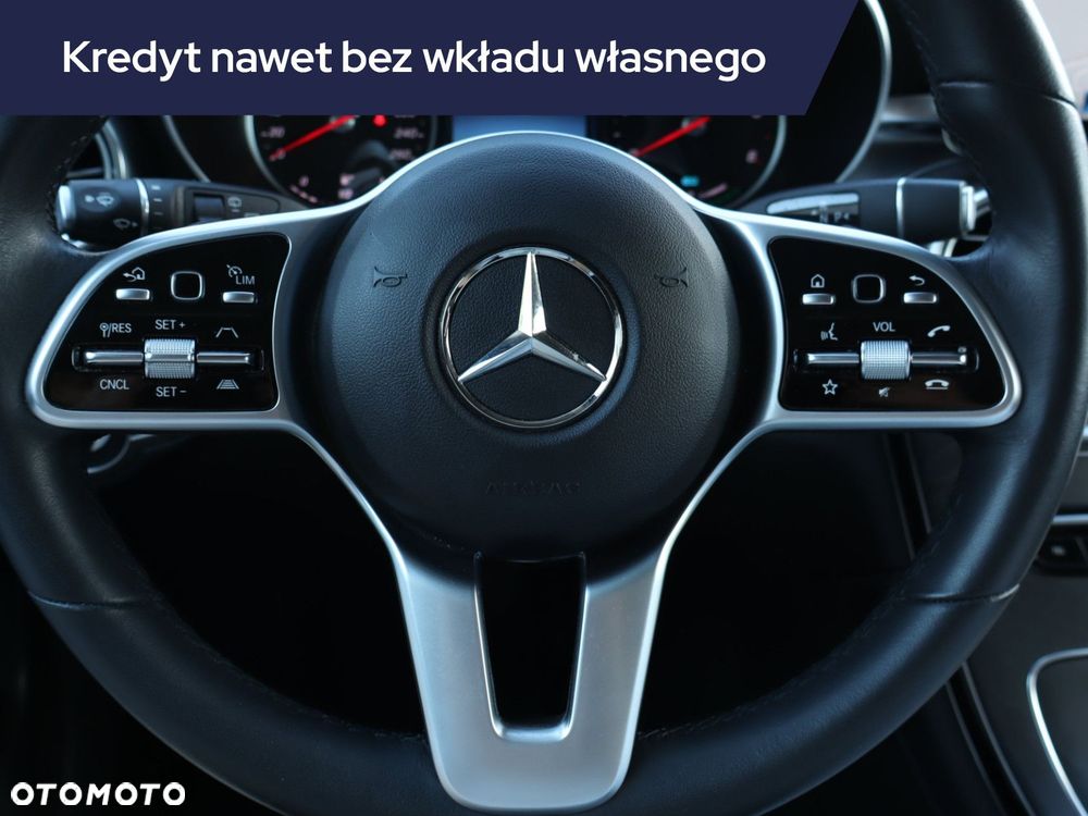 Mercedes-Benz GLC - 23