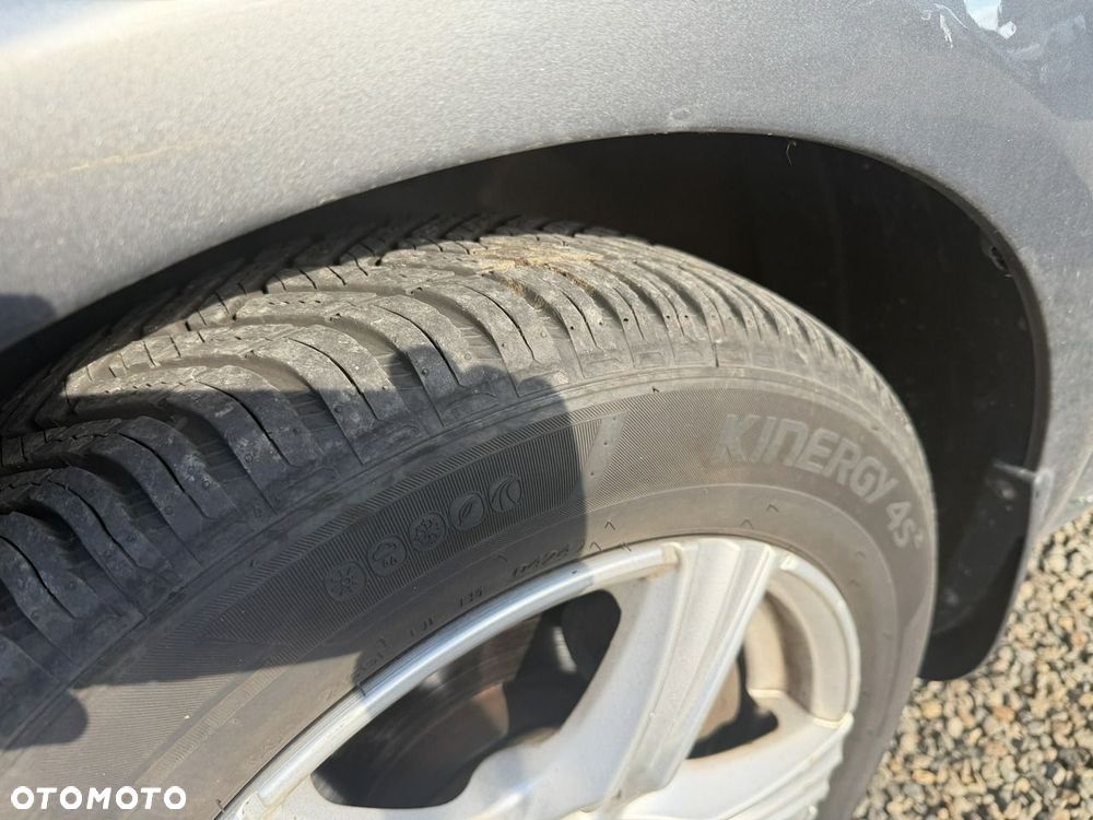 Kia Ceed - 15