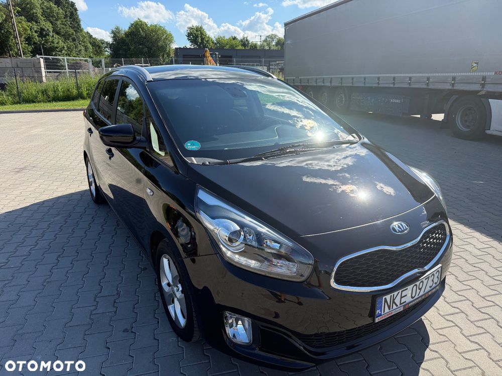 Kia Carens 1.7 CRDi 115 Dream-Team Edition - 15