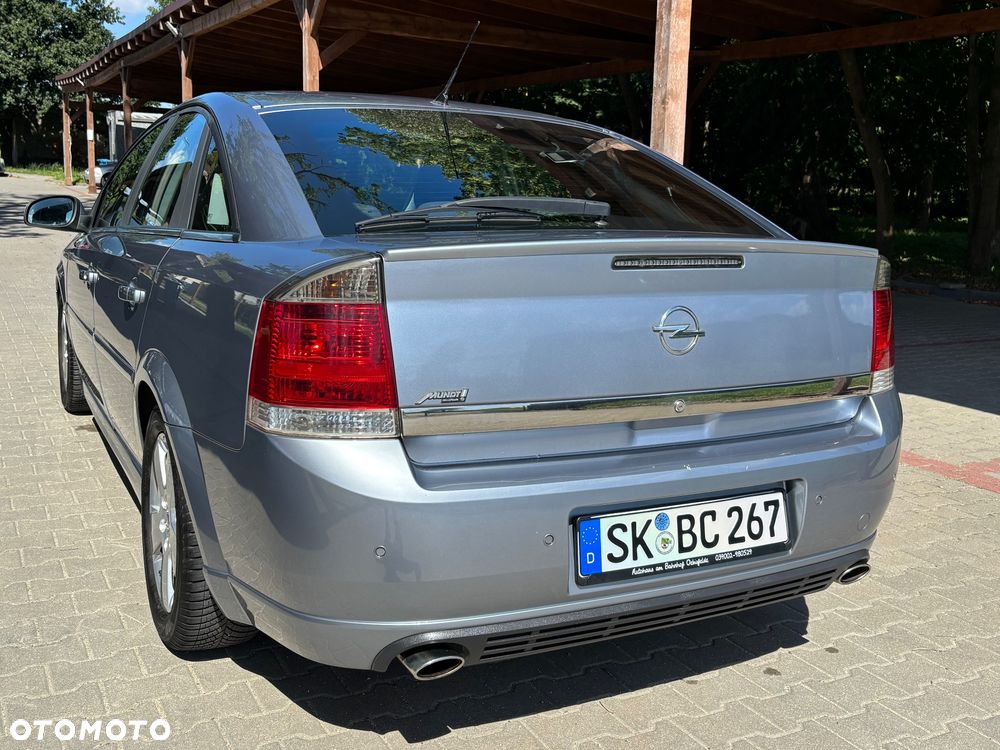 Opel Vectra 3.2 V6 Cosmo - 11