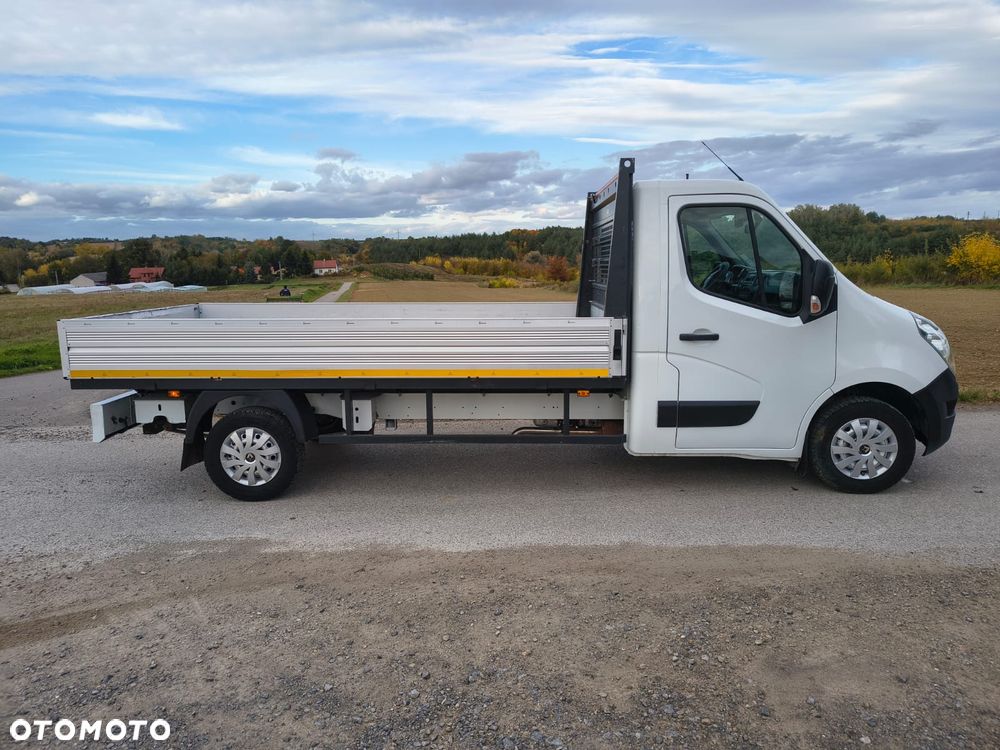 Renault Master - 25