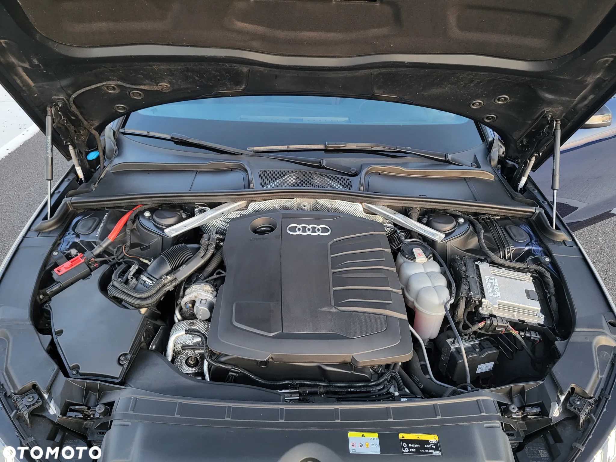 Audi A4 Avant 40 TDI quattro S tronic S line - 39