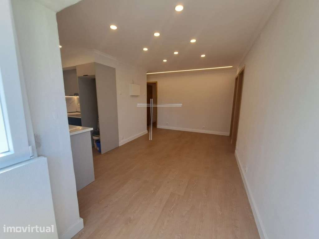 Apartamento T3, totalmente remodelado - Amora - Grande imagem: 3/12