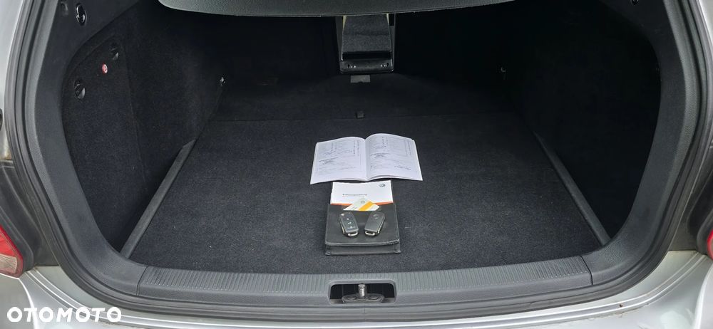 Volkswagen Golf Variant 1.4 TSI Comfortline - 26